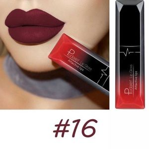 Long lasting lipstick